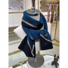 Loro Piana Scarf